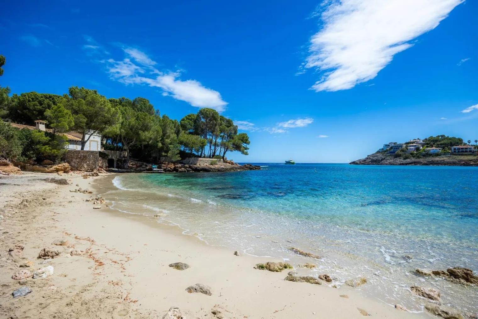 Casa Aladern On The Beach Mhm Фонт-де-Са-Кала Экстерьер фото